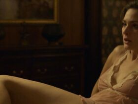 Лорина Камбурова секси – Ночной мир (2017) #4