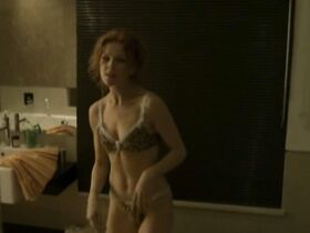 Беата Кавка голая – Светлые голубые окна (2007) #2