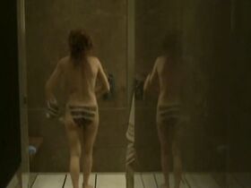 Беата Кавка голая – Светлые голубые окна (2007) #3