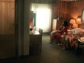 Майра Леаль голая – Картер и Джун (2017) #2