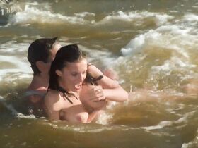 Элис Весела голая – Лучшие годы – псу под хвост (1997) #6