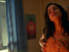 Яна Перес голая – Кокаиновый берег s01 (2018) #5