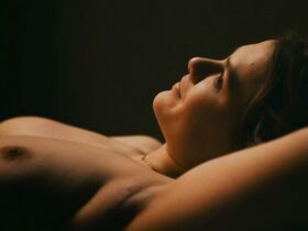 Эльза Лангнезе голая – Nr. 47 s01e01 (2018)