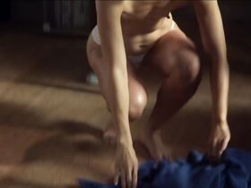 Сандра И Сенсиндивер голая – Den fremmede (2015) #5