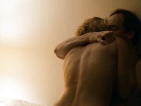 Йёрдис Трибель секси – Вайссензее. Берлинская история s04e04 (2018) #5