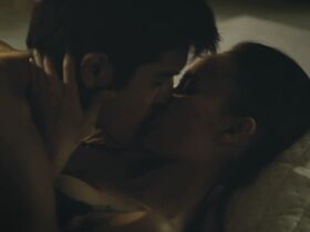 Салвита Дечорте секси – Полумиры s01e04 (2017) #2