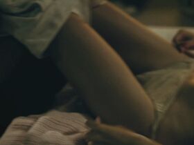 Салвита Дечорте секси – Полумиры s01e04 (2017) #3