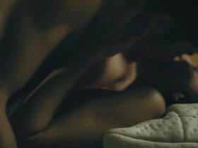 Салвита Дечорте секси – Полумиры s01e04 (2017) #4