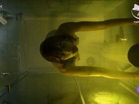 Пас Вега голая – Беглянка s01e02 (2018)