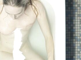 Милле Лефельдт голая – Красивые люди (2010) #5