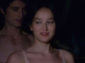 Анаис Демустье секси – Маргарита и Жюльен (2015) #3