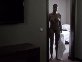 Грэйс Сери голая – Invisible (2016) #5