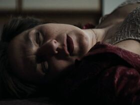 Мартина Гедек голая – Легкое сияние счастья (2016) #5