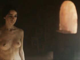 Лупе дель Хунко голая – Чума s01e03 (2018) #2