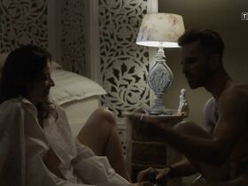 Магдалена Ружчка секси – Город сокровищ s01e06 (2017) #4