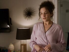 Дженни Слейт голая – В браке s01e06 (2014) #2