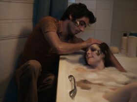 Лилия-Флёр Пуанто голая – La Vie devant elles s02e04-06 (2017) #6