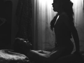 Джесси Моравец голая – Let The Old Folks Die (2017) #4