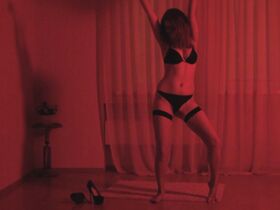 Пелагея Аладинская голая – Skin (2015) #4