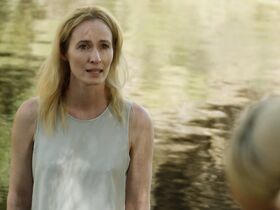 Женевьев О’Рейли голая – Сбой s02e01-03 (2017) #4