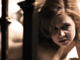 Йозефина Пройсс голая – Отель «Адлон»: Семейная сага s01e02 (2013) #5