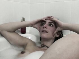 Эльза Жаллес голая – Любовь (2017) #2