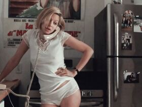 Аннабелль Декстер-Джонс секси – Сесиль на телефоне (2017)