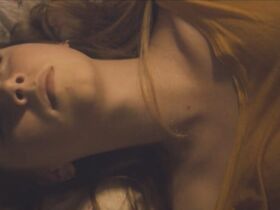 Юлия Сандра Брокхорст Андерсен голая – Punani (2014) #5