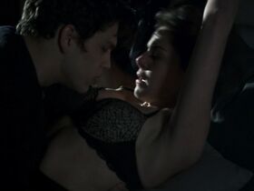 Клаудия Джерини секси – Субура: Кровь на улицах Рима s01e07-10 (2017) #2