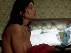 Клаудия Муци голая – Беспризорники (1989) #16