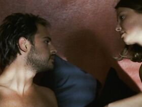 Александра Мария Лара голая – О поисках любви (2005) #5