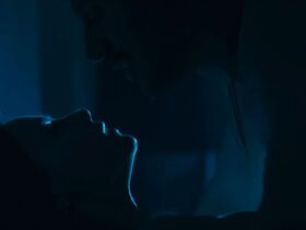 Кася Смутняк голая – Сделано в Италии (2018) #4