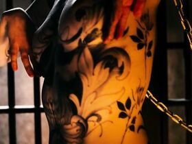 Наталья Кострцева голая – Идеальная кожа (2018) #12