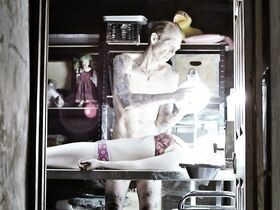 Наталья Кострцева голая – Идеальная кожа (2018) #6