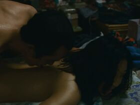 Сакура Андо голая – Магазинные воришки (2018) #8