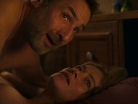 Анна Суарес секси – Ученик (2018)