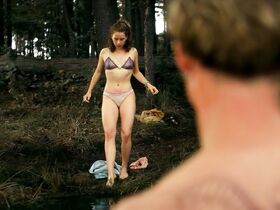 Лена Кленке секси – Восемь дней s01e06 (2018)