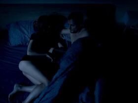 Софья Гершевич секси – Слоны могут играть в футбол (2018)