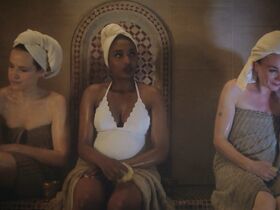 Сара Мартинш секси – Александра Эль s01e02 (2018) #3