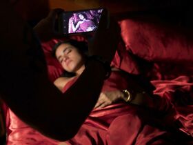 Паулина Гайтан голая – Страж Дьявола s01e07 (2018) #3