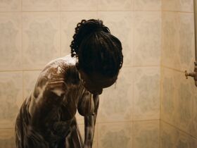 Марем Н’Диайе голая – Амин (2018) #4