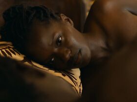 Марем Н’Диайе голая – Амин (2018) #7