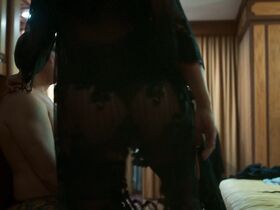 Паулина Гайтан секси – Страж Дьявола s01e05 (2018) #7