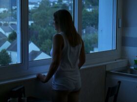 Лизе Беллинк голая – Женский род во множественном числе (2018) #9