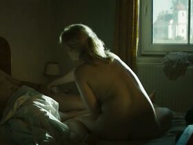 Йоанна Кулиг голая – Духовенство (2018) #1