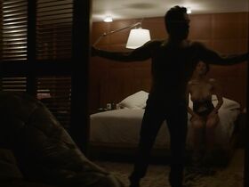 Наталия Лопес голая – Наше время (2018) #7