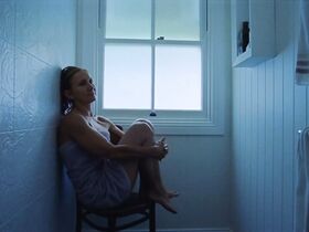 Дебора Лейзер-Мур голая – Fitting (2018) #3