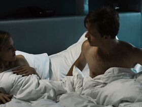 Мириам Фуссенеггер голая – Walking on Sunshine s01e07 (2018) #3