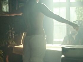 Марта Марковиц голая – Камердинер (2018) #4