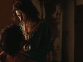 Лола Кретон секси – Чужая кожа (2018) #6